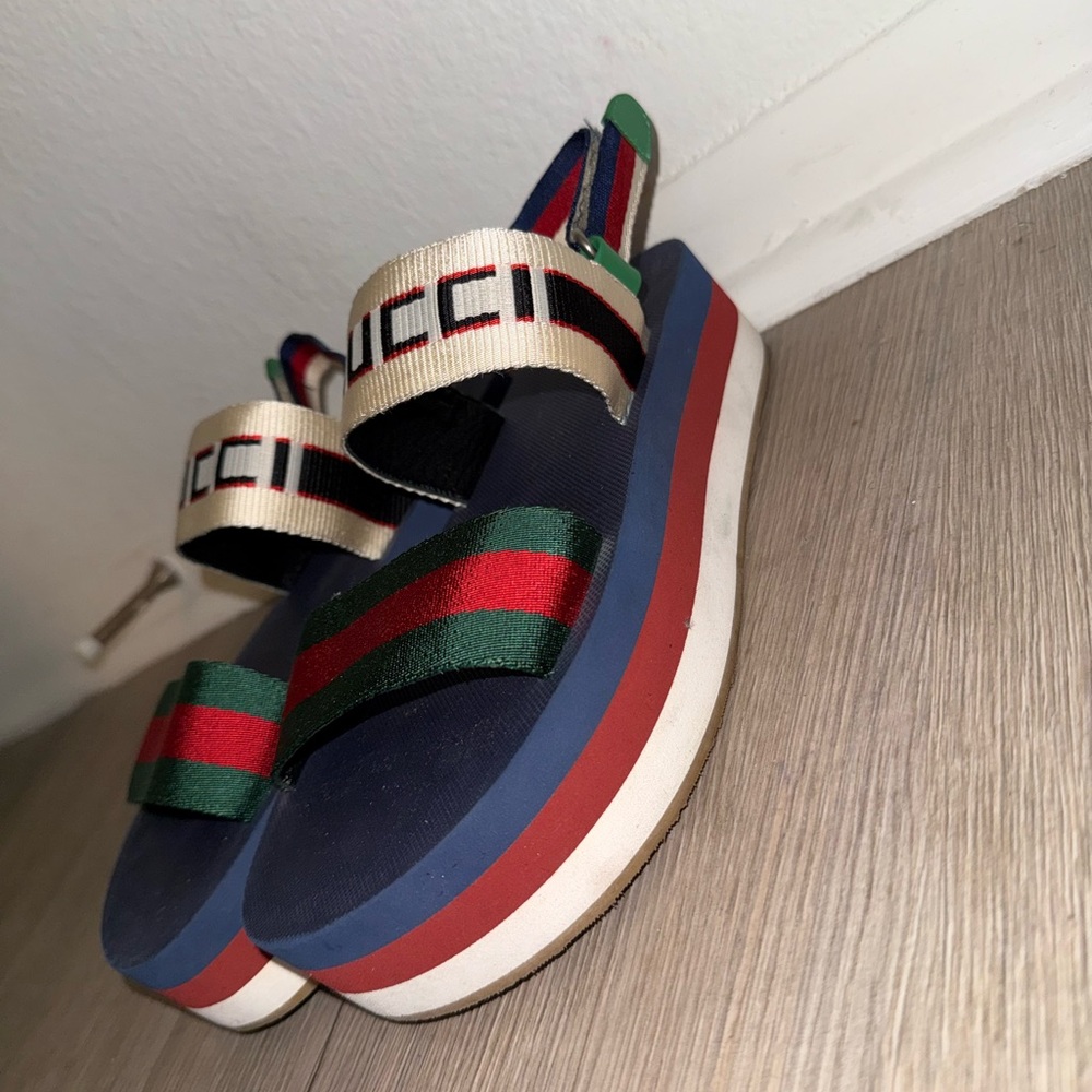 Gucci Navy Sandals with Green and Red Web Stripe - Picture 3 of 6